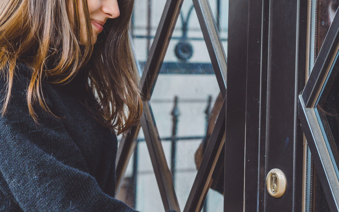 Olesno – Drzwi wejściowe z montażem